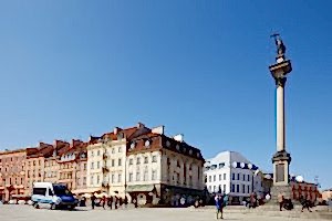 Budynek biurowo-usługowy Plac Zamkowy – Business with Heritage 