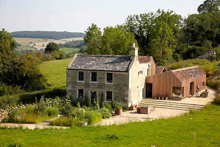 Stafall Farm, Invisible Studio